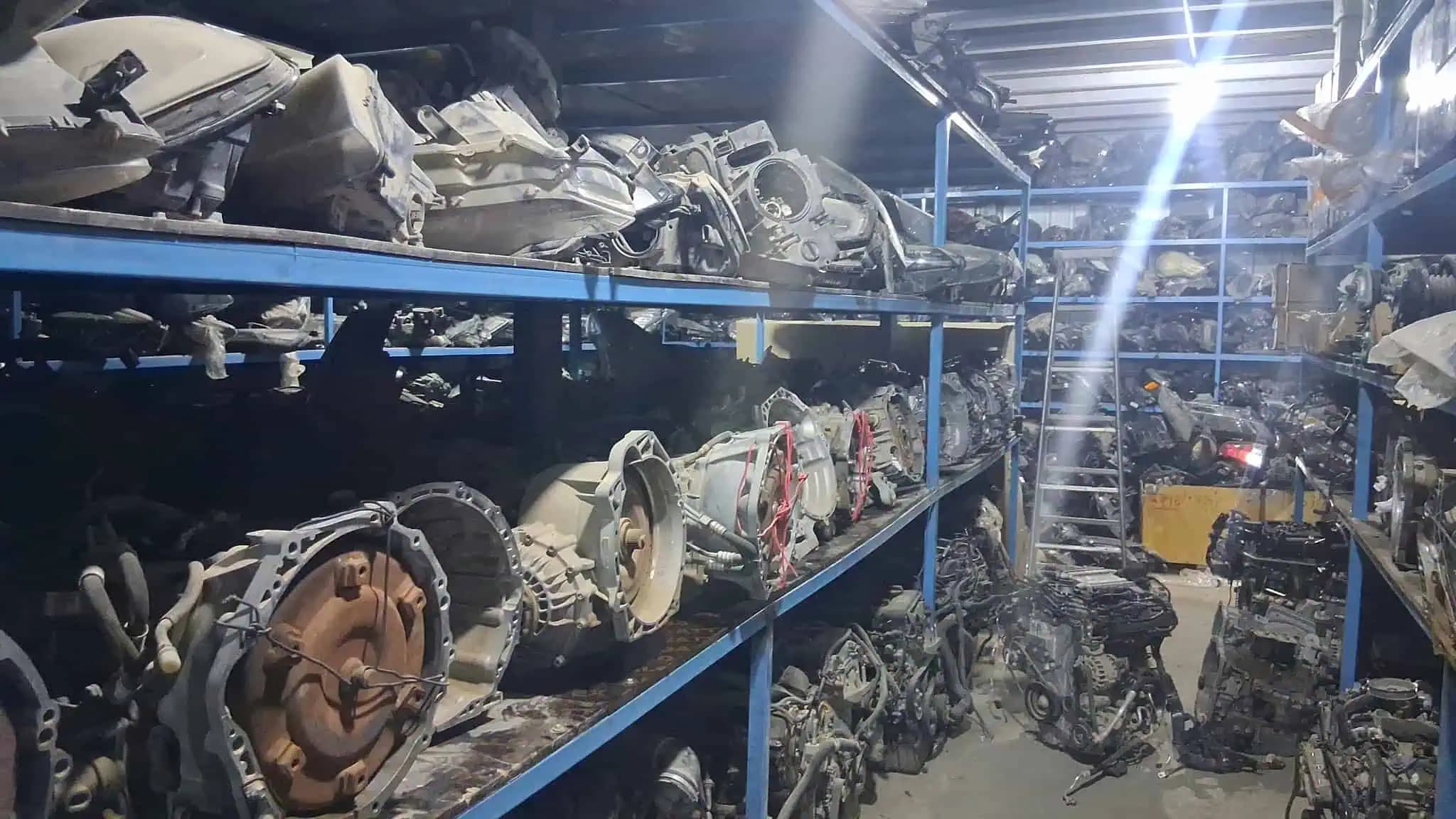 سكراب سيارات سيارات جيلي