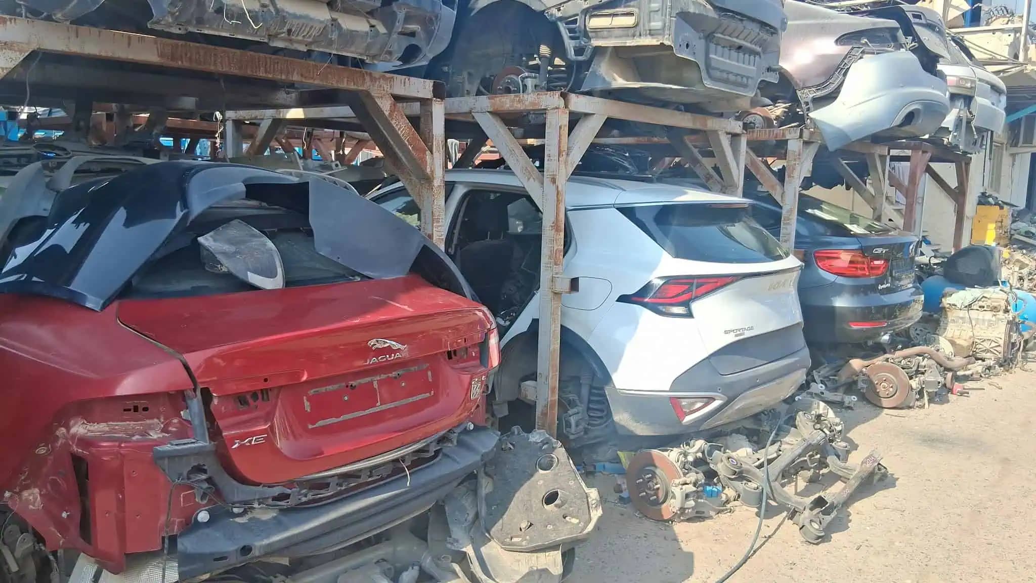 سكراب سيارات أفاتر